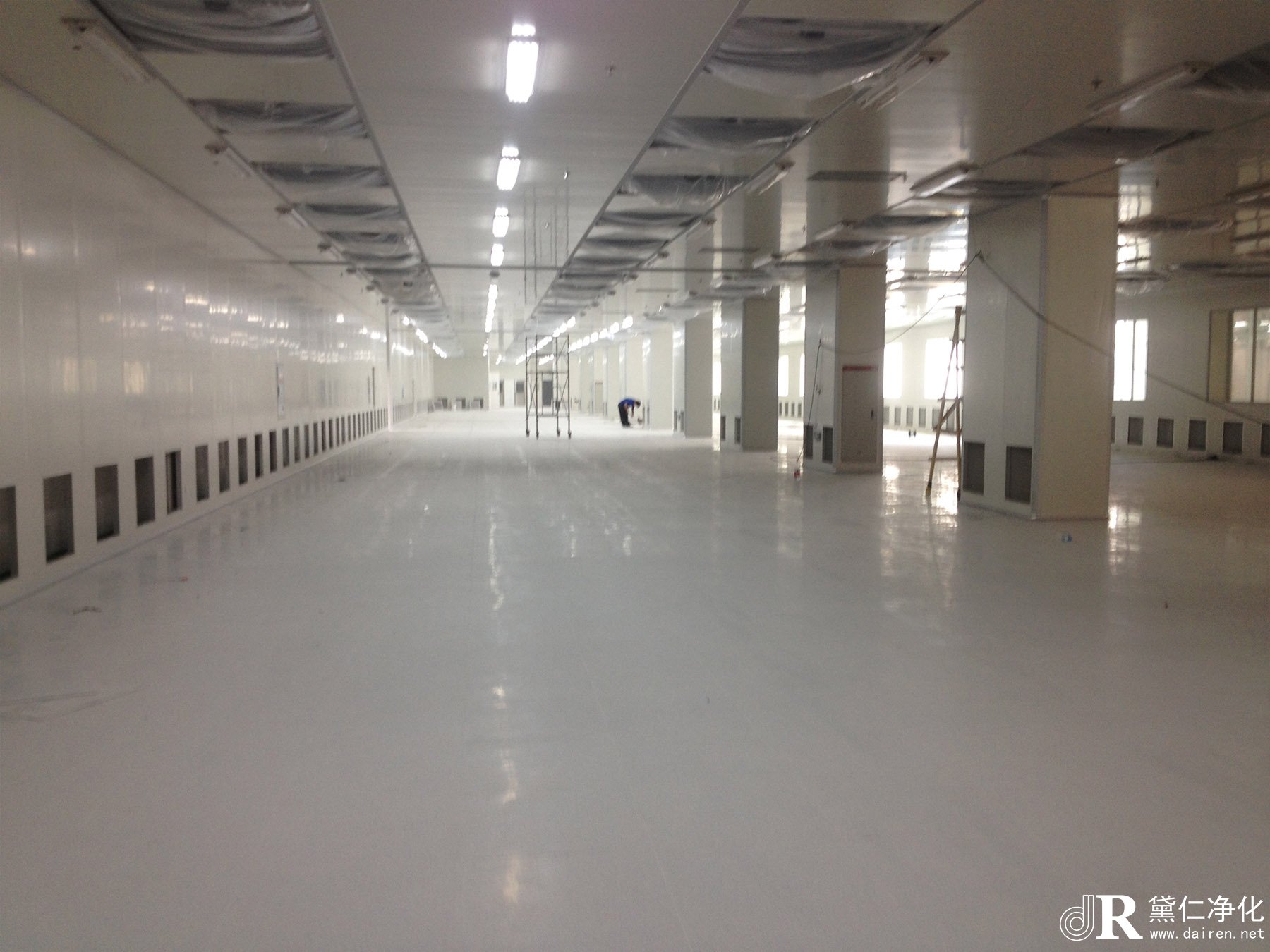 上海松江區(qū)電子廠車間裝修案例