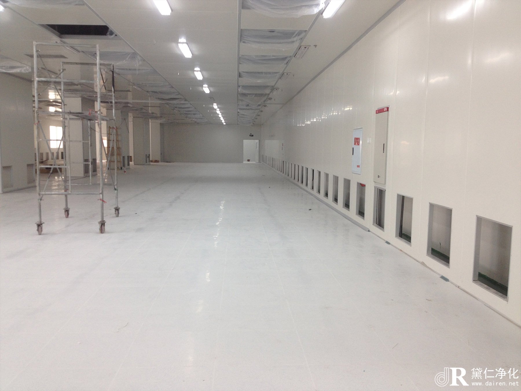 上海松江區(qū)電子廠車間裝修案例